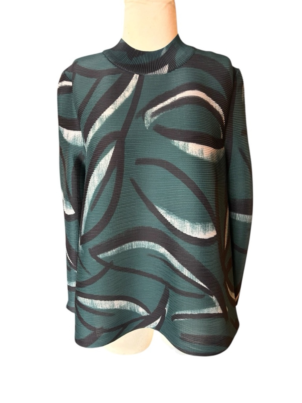 Olivia by Habitat Clothes artsy boxy ribbed top Size Small